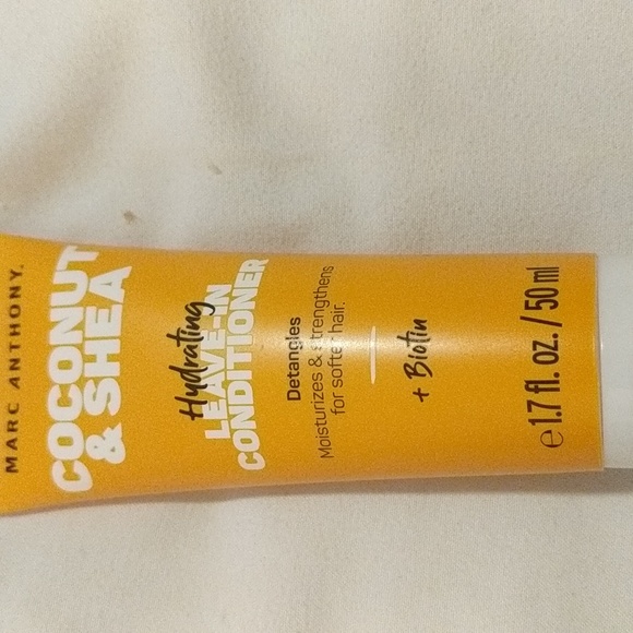 Leave in Conditioner - Picture 1 of 3